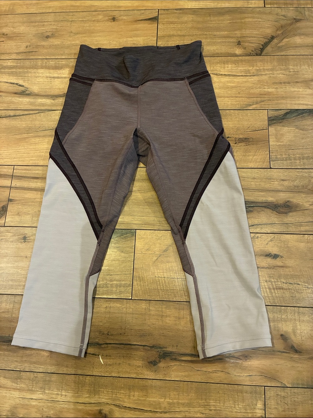 lululemon athletica Leggings Cropped